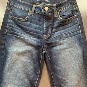 American Eagle high waisted stretch jeans